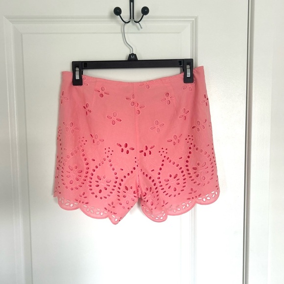 Southern Tide Alice Scalloped Eyelet Lace Pink Coral Shorts Size 4 - Picture 5 of 5